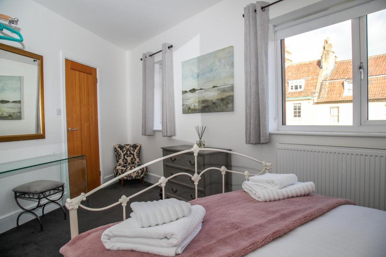 Burgess Yard 2-Bedroom Cottage, Bath Esterno foto