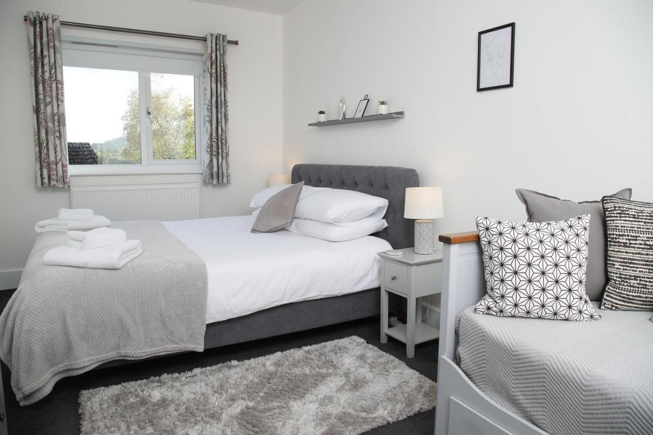 Burgess Yard 2-Bedroom Cottage, Bath Esterno foto